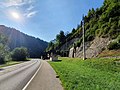 Burgfelsen, heute durchstochen vom BLS-Tunnel