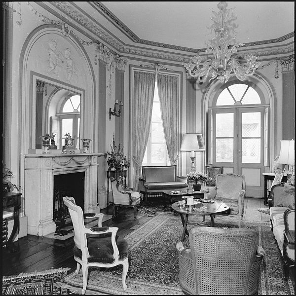 File:Salon - Ougré (Obbicht) - 20318440 - RCE.jpg