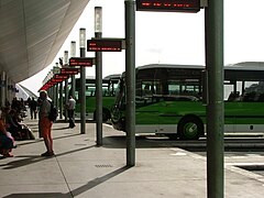 Autobus TITSA alla stazione di Santa Cruz