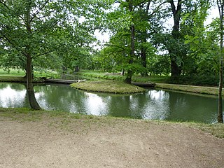 Schwimmbrücken Florabreite.jpg