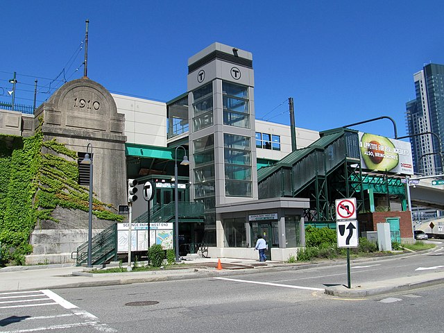 Science Park station in June 2017