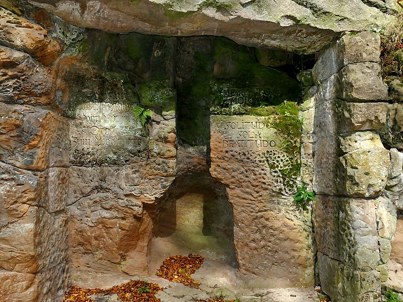 File:Sehlde, Hubertusgrotte am Hainberg 03.jpg