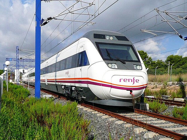 Renfe Operadora Class 121