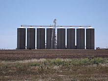 Grain silos at Purrawunda, 2014