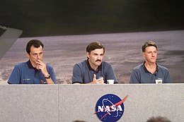 Soyuz TMA-3 Crew.jpeg