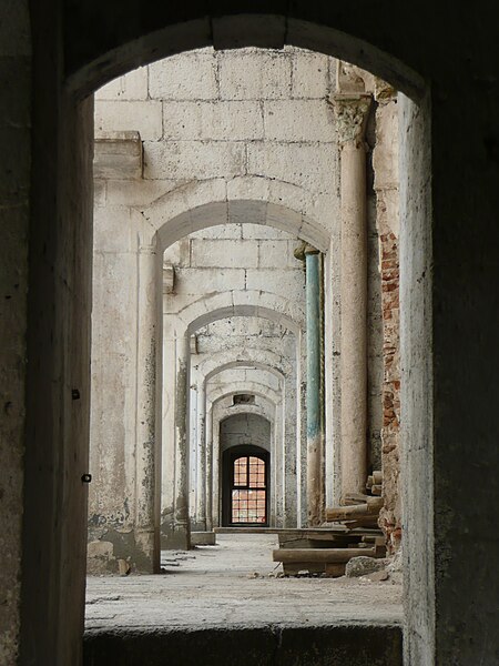 File:St. Giragos Armenian Church in Diyarbakır (2008) 648.jpg