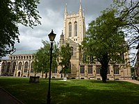 St Edmundsbury Cathedral - geograph.org.uk - 1292400.jpg