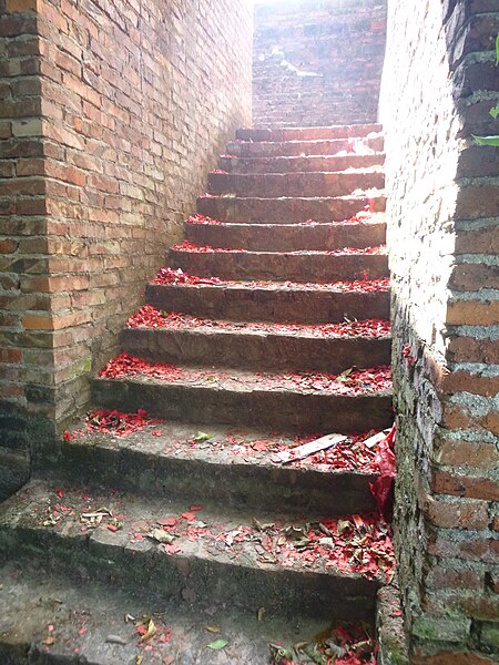 File:Stairs in Fuli Guangxi Dagny.JPG