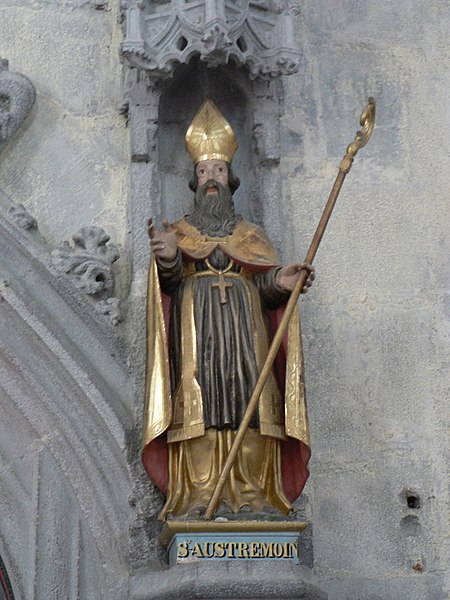 File:Statue saint Austremoine.jpg