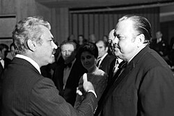 Stevan Kragujevic, Sergej Bondarĉuk kaj Orson Welles, Sarajevo, 29-a novembro 1969.
Filmo ĉefranga Batalo de Neretva.JPG