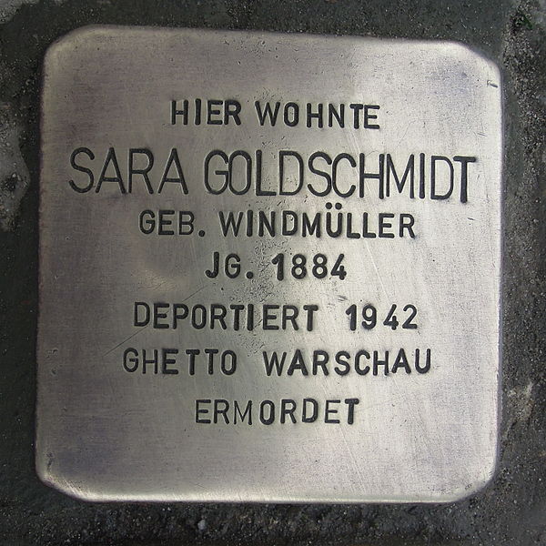 File:Stolperstein Stolzenau Weserstraße 4 Sara Goldschmidt.jpg
