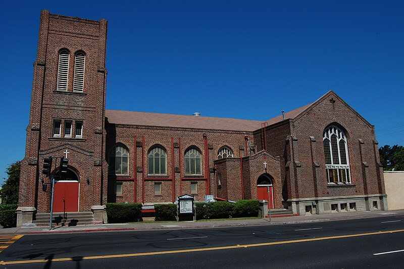 File:USA-Vallejo-First Baptist Church-1.jpg