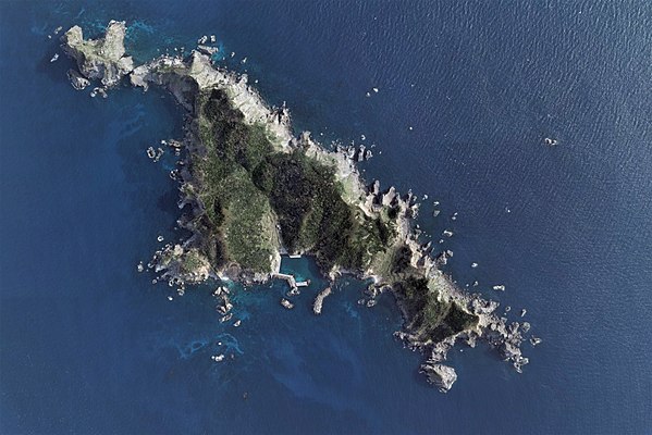 Три самых больших островов. Острова архипелаги. Острова Рюкю. Архипелаг с высоты. Самые крупные острова и архипелаги.