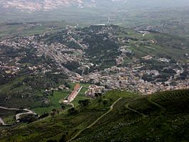 Zicht op Valderice vanuit Erice