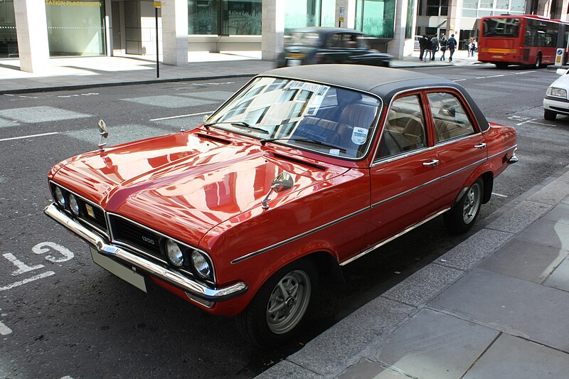 File:Vauxhall HC Viva 1300 GLS Front.jpg