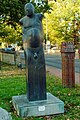 Otto Waldemar Großer Sockeltorso XX 1986 87 Leihgabe der Galerie Stübler Hanovre Blick von vorn Kontraste.jpg