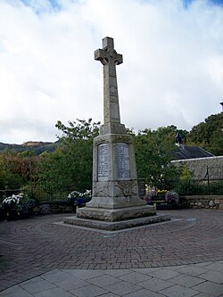 War Memorial, Pitlochry - geograph.org.uk - 1533774.jpg