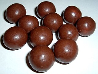 <span class="mw-page-title-main">Whoppers</span> Malted milk balls produced by The Hershey Company