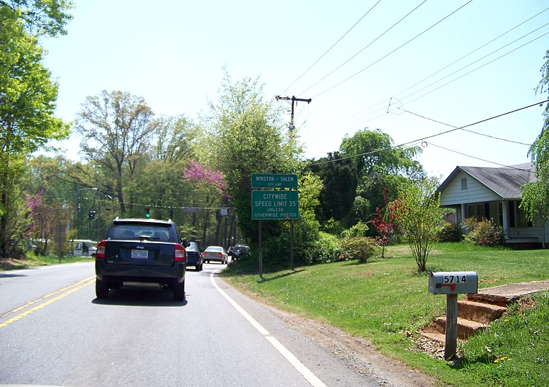 File:Winston-Salem City Limit - panoramio.jpg