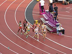 Women's 5000m heats (36561704675).jpg