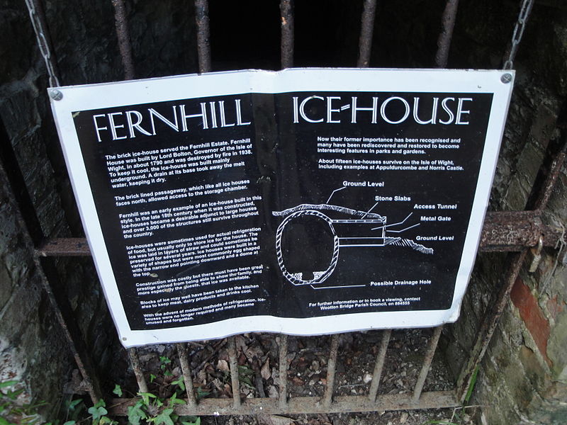 File:Wootton Fernhill icehouse notice.JPG