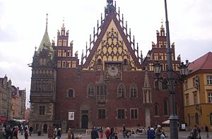 Wroclaw ratusz 2005 1.jpg