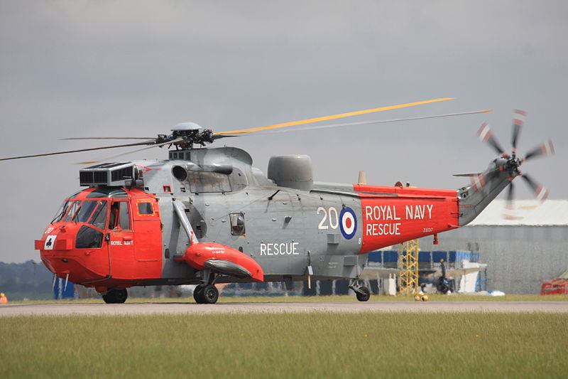 File:ZA137 - 20 Westland WS-61 Sea King HU5 (cn WA898) Royal Navy. (9500657084).jpg