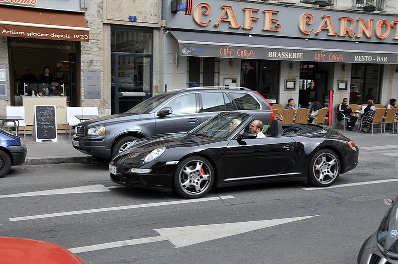 File:'Porsche 911' Place Carnot Lyon - Flickr - FaceMePLS.jpg