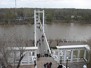 Пешеходный мост (Оренбург).JPG