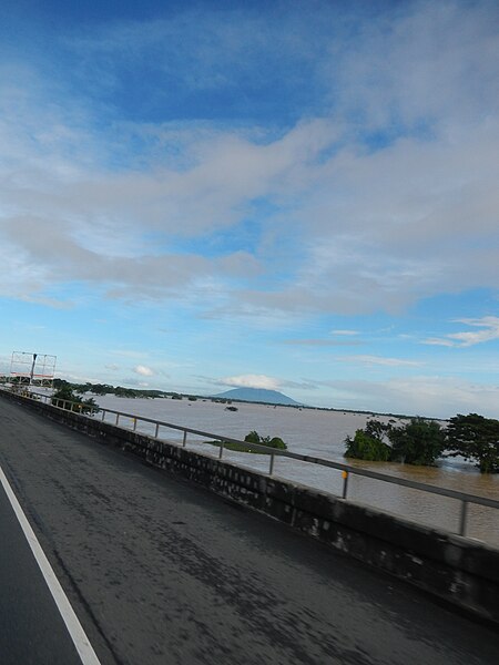 File:08160jfTyphoon Melor Candaba Viaduct Pampangafvf 01.JPG