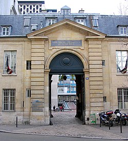 Hôpital des Quinze-Vingts, Rue de Charenton, das dem Viertel den Namen gab