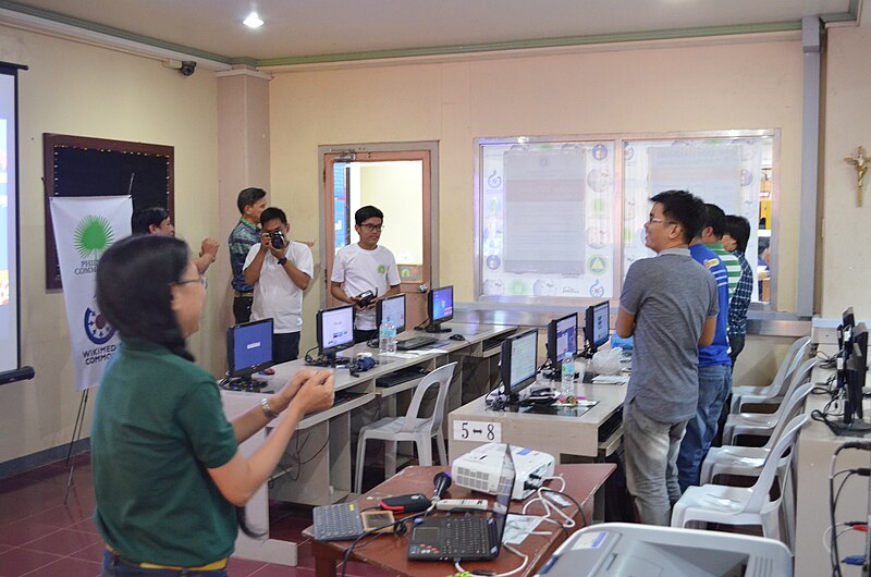 File:2017 Bikol Wikipedia Day at Naga City 17.JPG