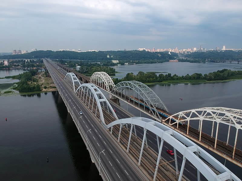 File:2019-07-22 Darnytsia Bridge, Kyiv.jpg