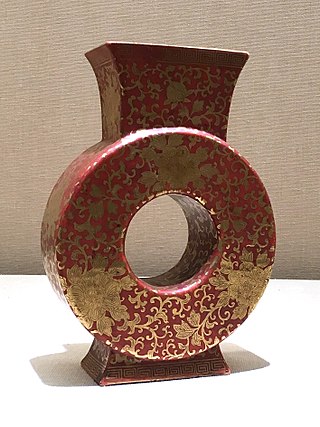 <span class="mw-page-title-main">Kotō ware</span> Type of Japanese porcelain ware