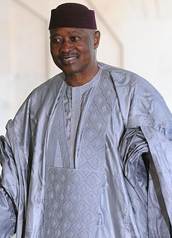 Amadou Toumani Touré vuonna 2010.