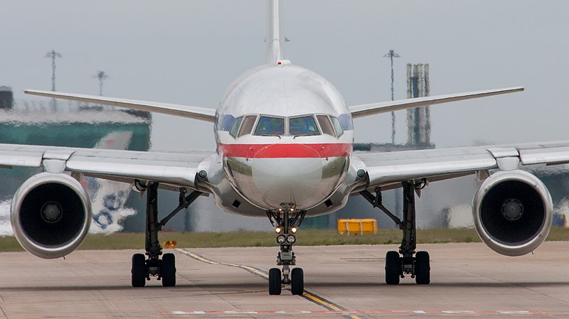 File:American Airlines B757 (9575545419).jpg