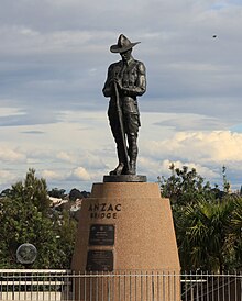 Bridge memorial Anzac memorial.JPG