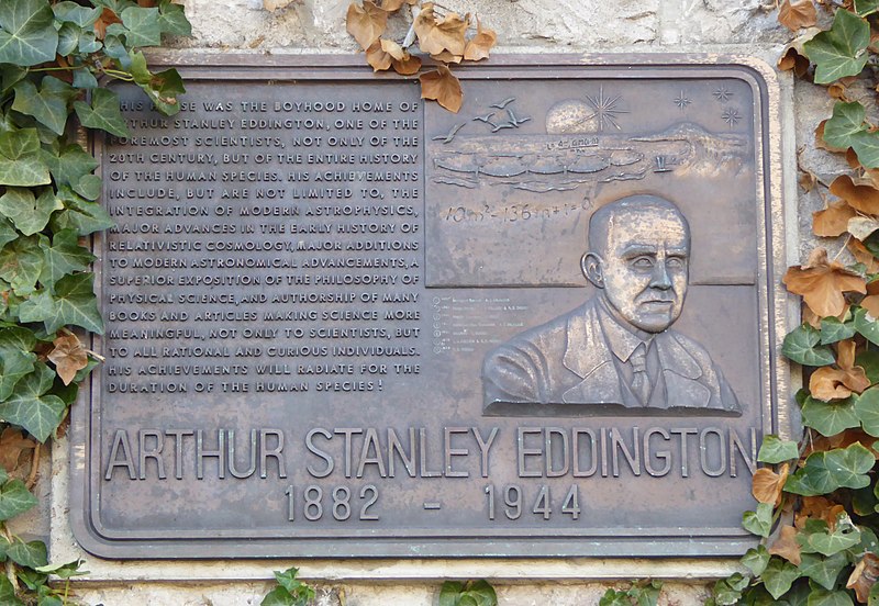 File:Arthur Eddington.jpg