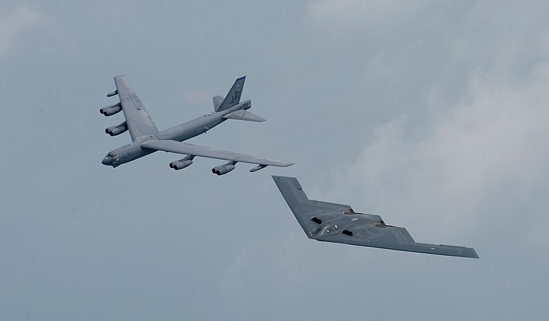 File:B-52 and B-2.jpg