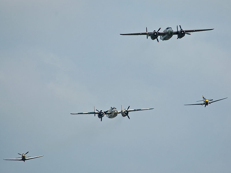 File:B25 Formation.jpg