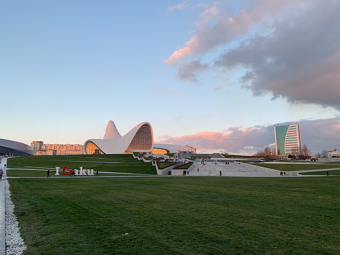 Centre culturel Heydar-Aliyev