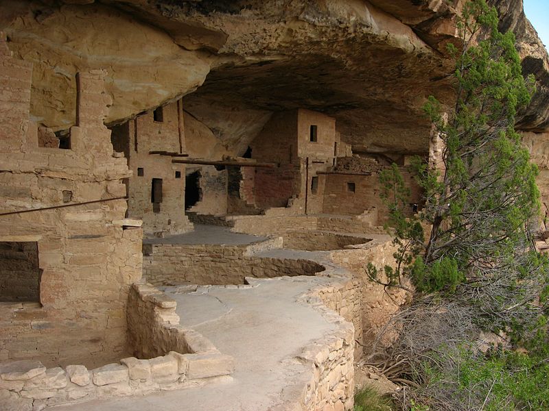 File:Balcony House Tour at Mesa Verde National Park (4851560789).jpg