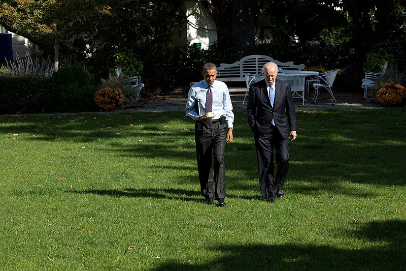 File:Barack Obama and Joe Biden in the Rose Garden, 2013.jpg