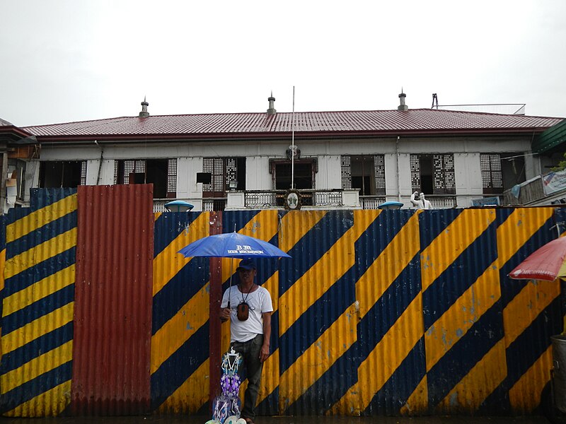 File:Biñan,Laguna Old Town Hall2.jpg