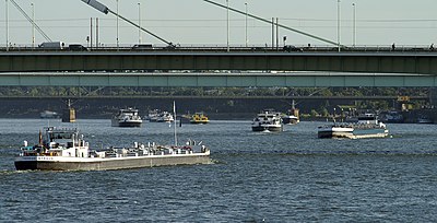 Binnenschifffahrt: Entwicklung, Infrastruktur, Frachtschifffahrt