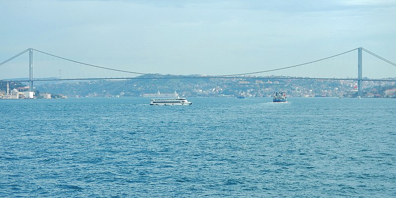 File:Boğaziçi Köprüsü, erste Bosporus-Brücke - panoramio.jpg