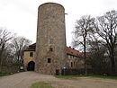 Burgfried torhaus außen rabenstein.JPG