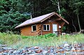 Camping Cove Cabin (9705601536).jpg Item:Q7605