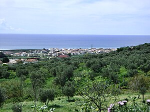 Panoraama Campora San Giovannista vuonna 2009 Auguraton kylästä nähtynä
