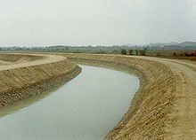 Canal principal de riego